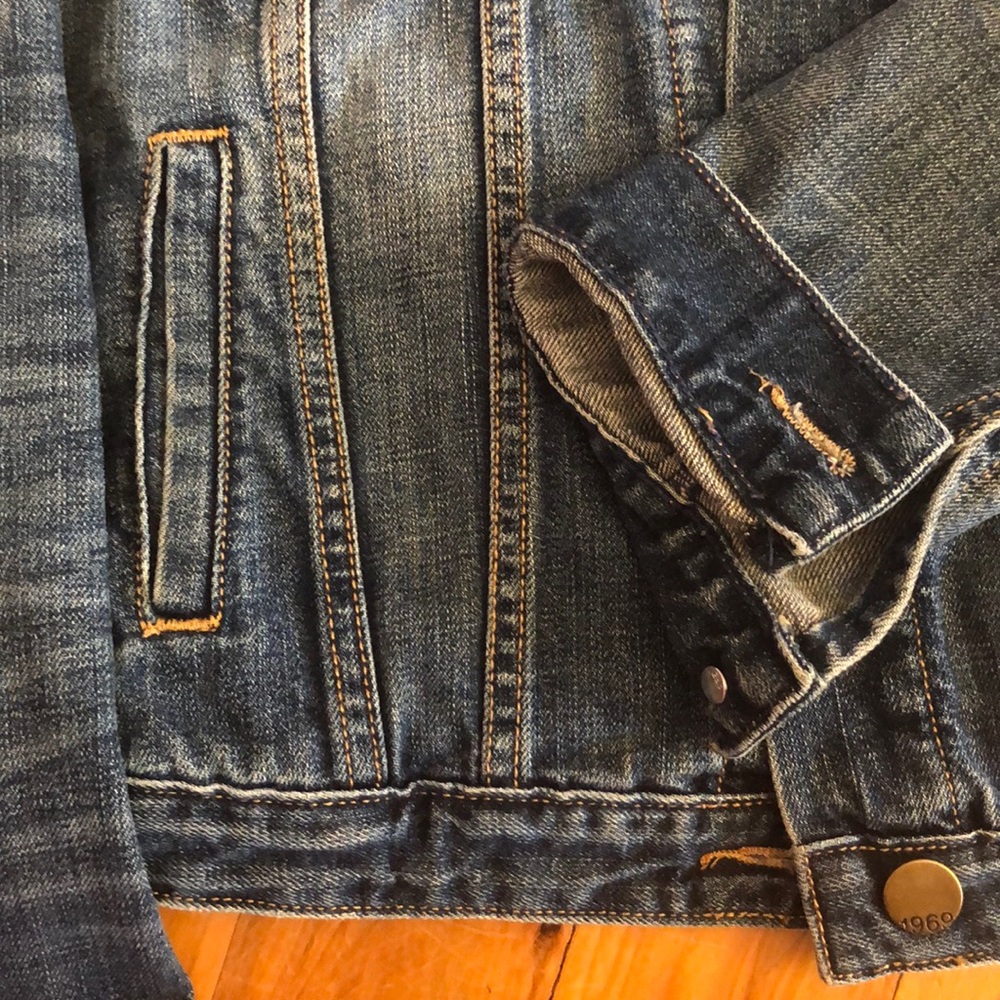 Gap denim jean jacket size small - Picture 3 of 4